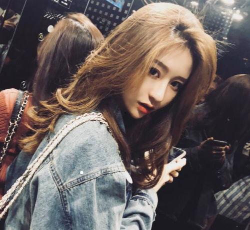 娱乐圈爆料抖音,抖音新动态，明星幕后故事大揭秘！